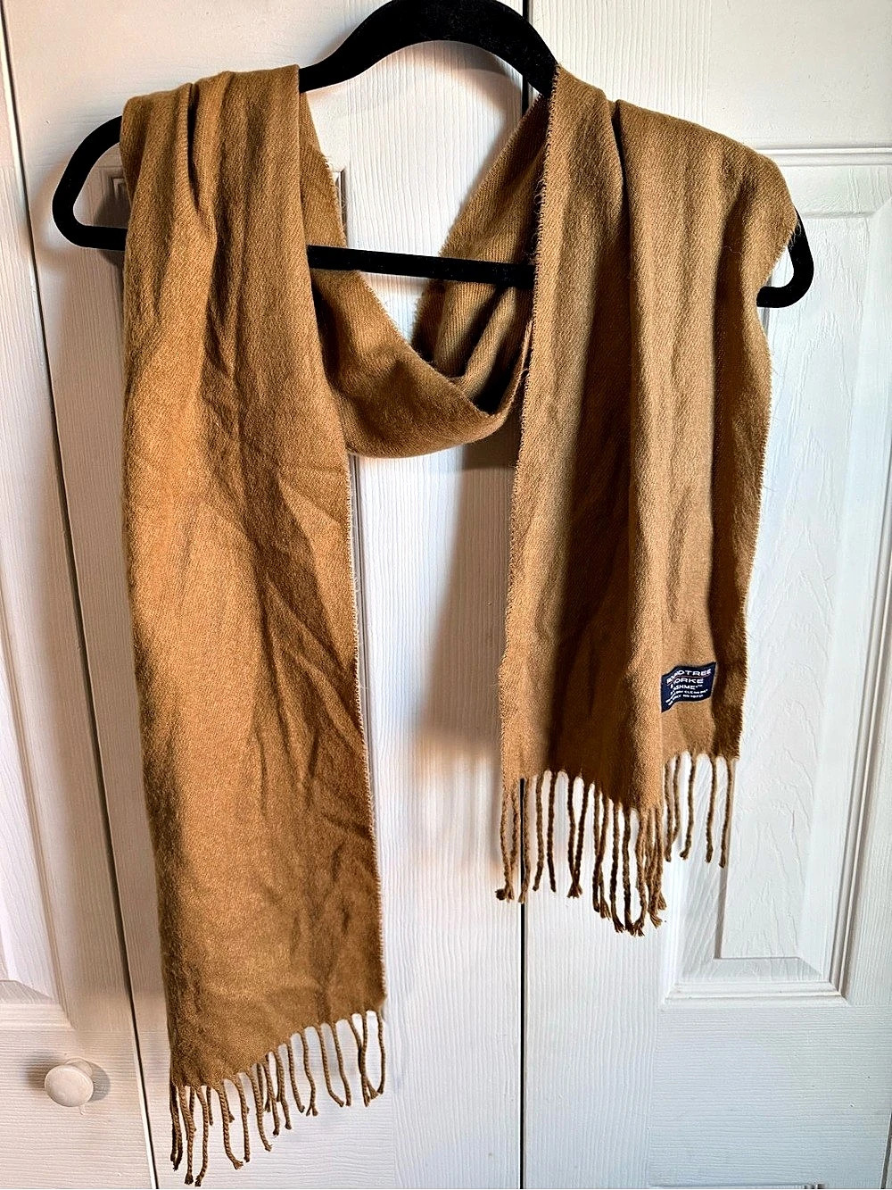 Roundtree & Yorke Brown Cashmere Blend Scarf Like New